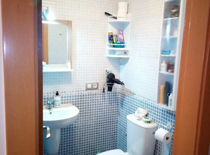 Helen Puerto del Rosario (Fuerteventura)